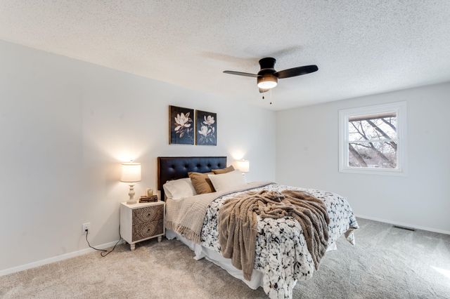 1410 Meeker Ct, Rose Hill, KS 67133