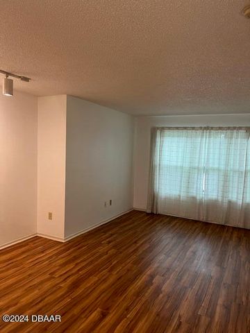 1401 S Palmetto Ave Apt 216, Daytona Beach, FL 32114