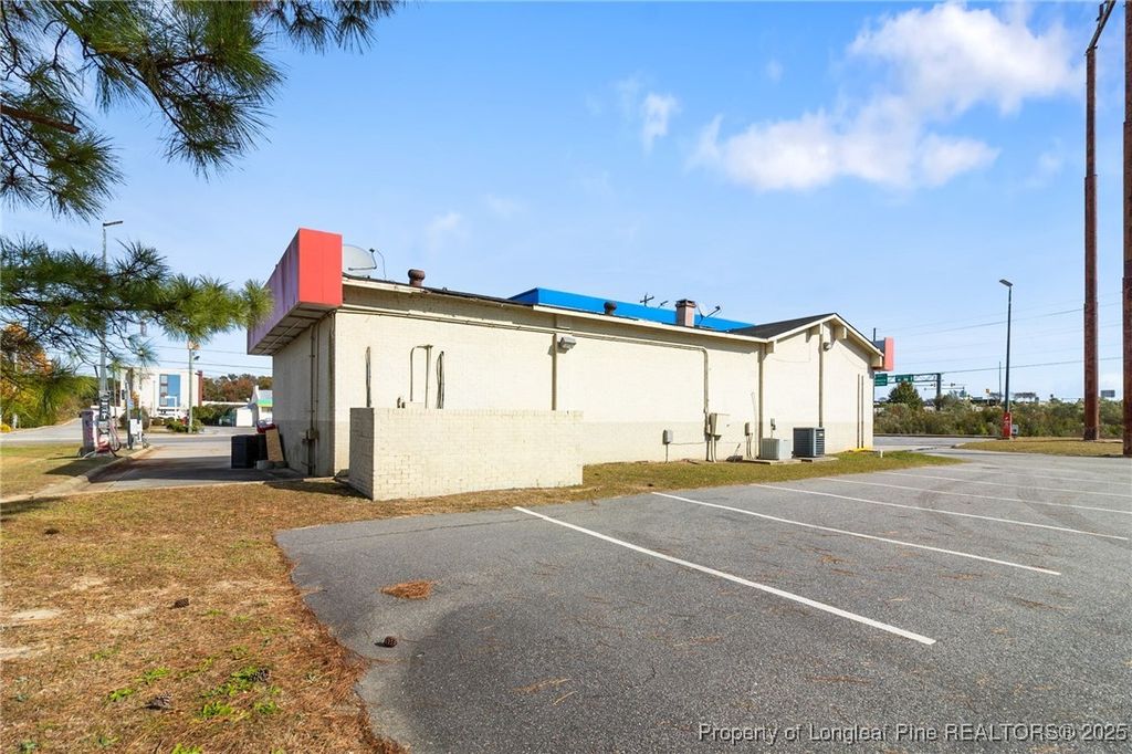 5105 N Fayetteville Road, Lumberton, NC 28360 — photo 13
