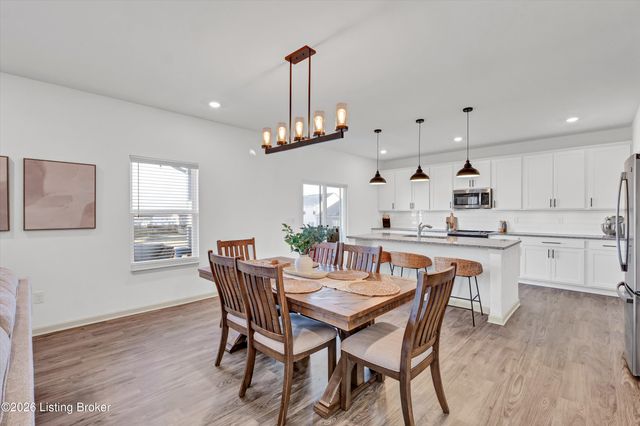 1018 Stratton Way, Shelbyville, KY 40065