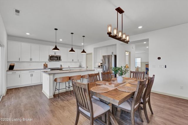 1018 Stratton Way, Shelbyville, KY 40065