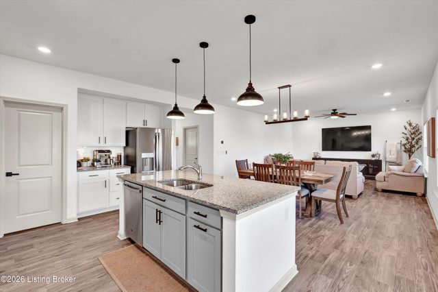 1018 Stratton Way, Shelbyville, KY 40065