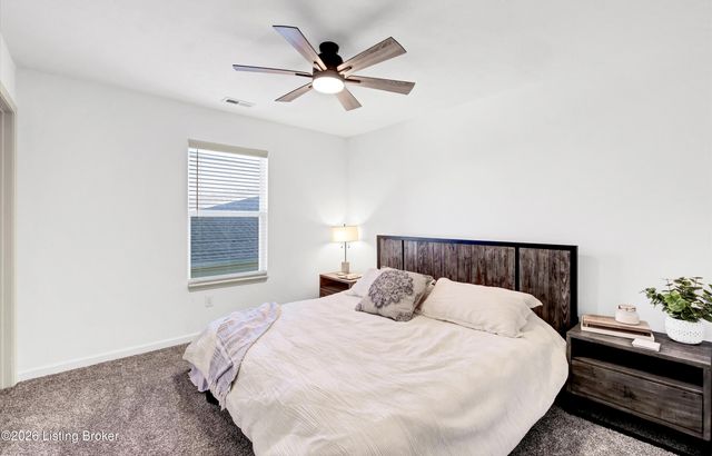 1018 Stratton Way, Shelbyville, KY 40065