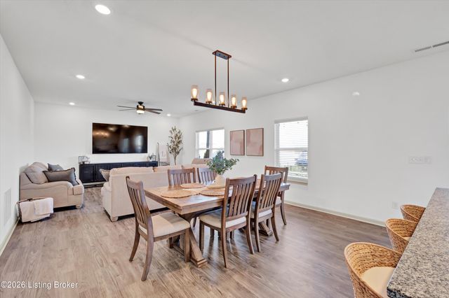 1018 Stratton Way, Shelbyville, KY 40065