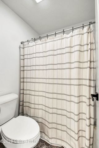 1018 Stratton Way, Shelbyville, KY 40065