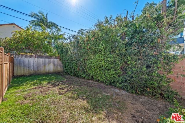 6552 Colgate Avenue, Los Angeles, CA 90048