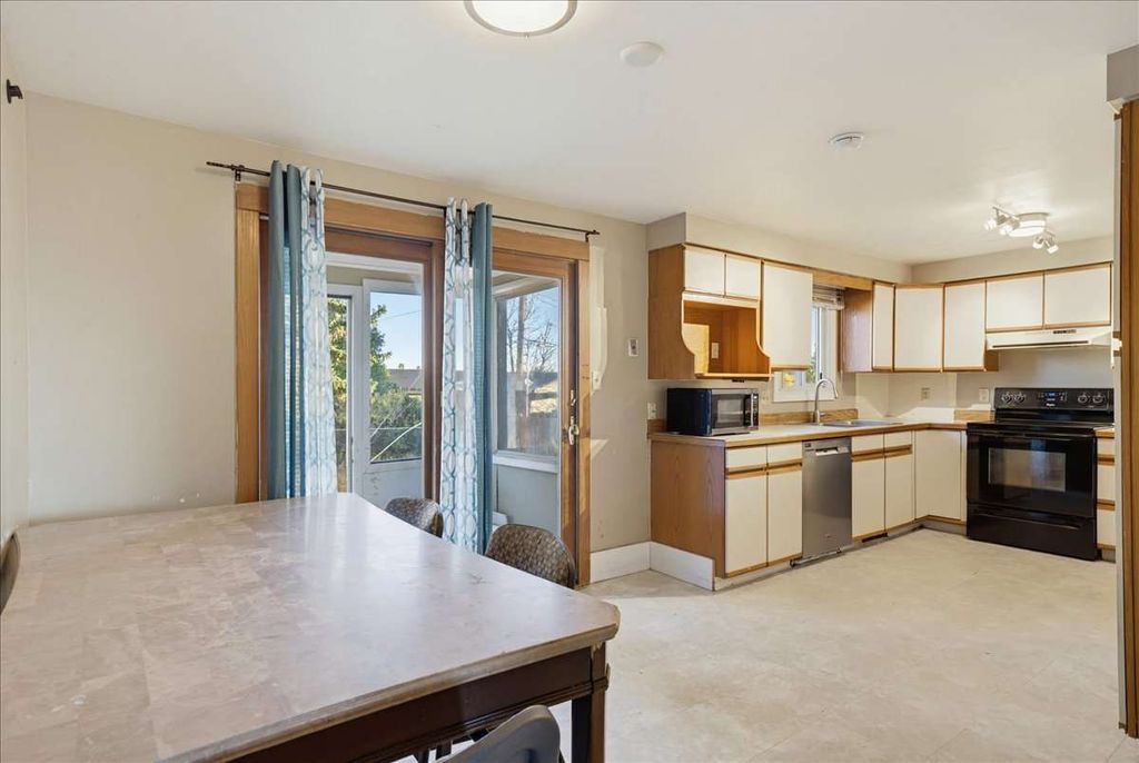 513 Skyline Drive NE, Great Falls, MT 59404 photo 4