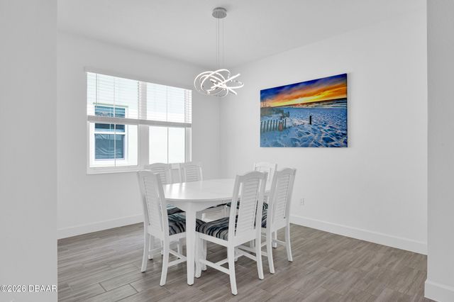 243 Hang Loose Way, Daytona Beach, FL 32124