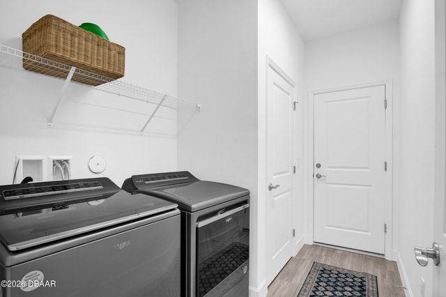 243 Hang Loose Way, Daytona Beach, FL 32124