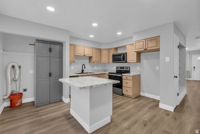 5951 S SULTAN CIR, Murray, UT 84107