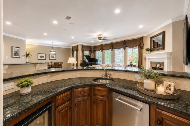 2726 Country Club Road, Pantego, TX 76013
