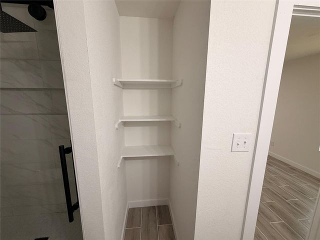 5842 Beldart Street, Houston, TX 77033