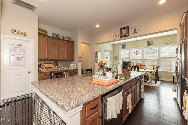 416 Windsboro Way, Wake Forest, NC 27587