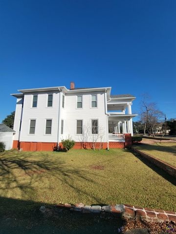 26 Merritt Street, Hawkinsville, GA 31036