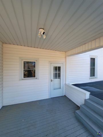 26 Merritt Street, Hawkinsville, GA 31036