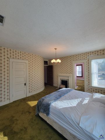 26 Merritt Street, Hawkinsville, GA 31036