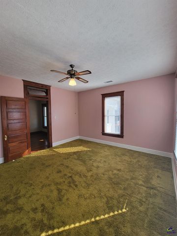 26 Merritt Street, Hawkinsville, GA 31036