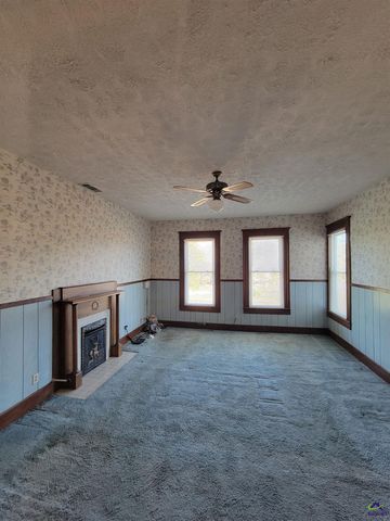 26 Merritt Street, Hawkinsville, GA 31036