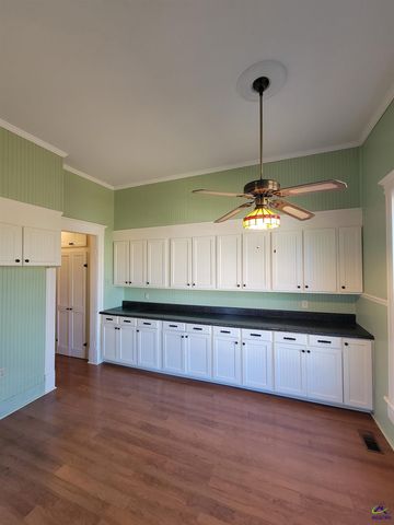 26 Merritt Street, Hawkinsville, GA 31036