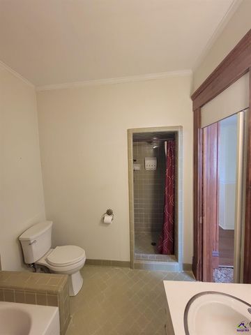 26 Merritt Street, Hawkinsville, GA 31036