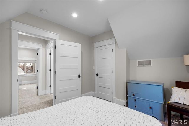 3149 Cherry Avenue, Maplewood, MO 63143