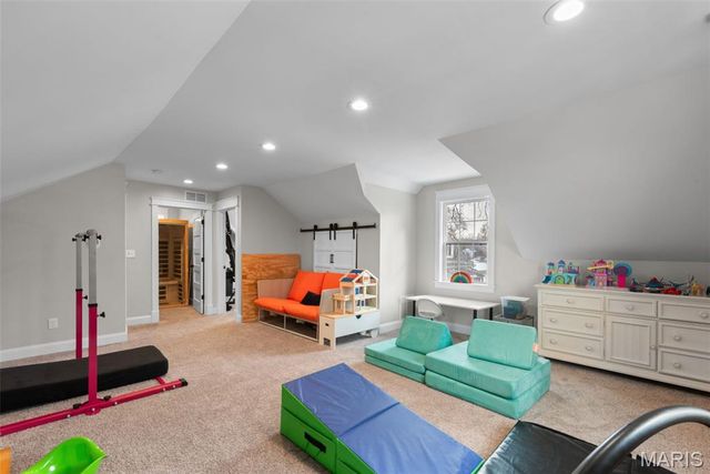 3149 Cherry Avenue, Maplewood, MO 63143