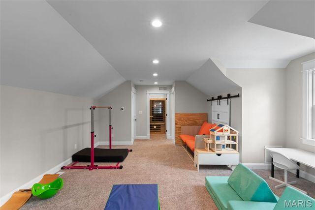 3149 Cherry Avenue, Maplewood, MO 63143