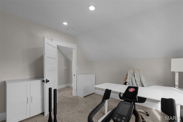 3149 Cherry Avenue, Maplewood, MO 63143