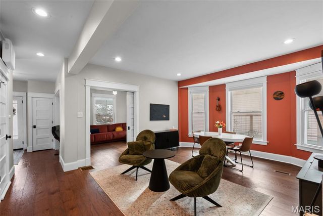 3149 Cherry Avenue, Maplewood, MO 63143