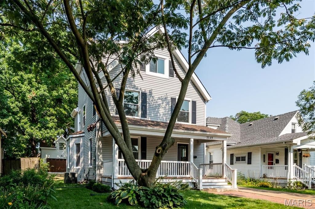 3149 Cherry Avenue, Maplewood, MO 63143