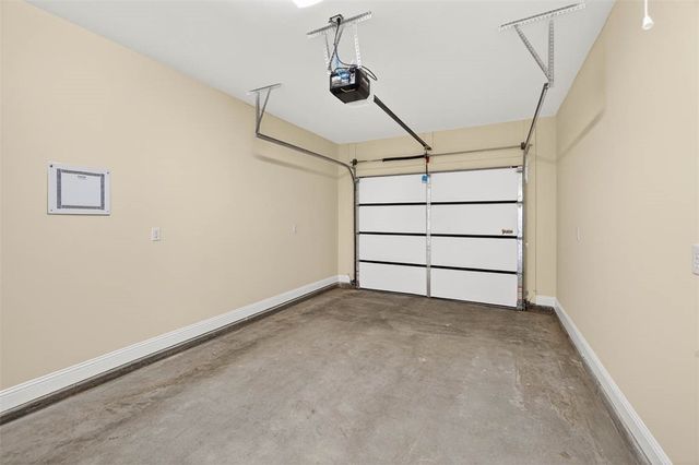 1190 SE Kimberly Lane SE, Darien, GA 31305