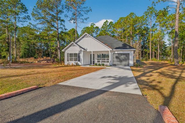 1190 SE Kimberly Lane SE, Darien, GA 31305