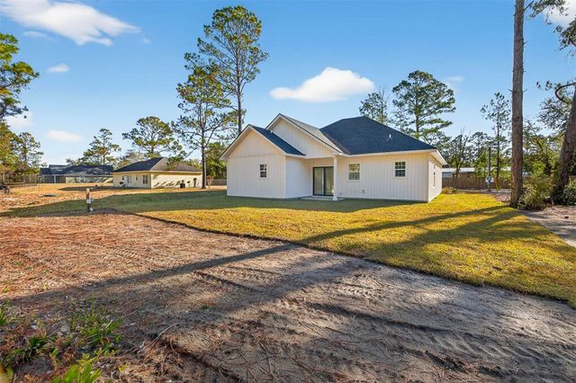 1190 SE Kimberly Lane SE, Darien, GA 31305