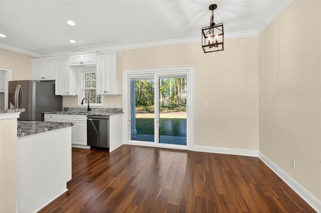 1190 SE Kimberly Lane SE, Darien, GA 31305