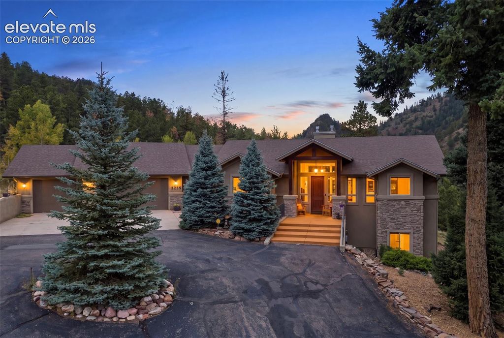 609 Crystola Court, Woodland Park, CO 80863 — exterior