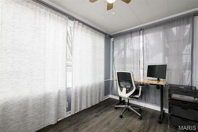 1527 S Rock Hill Road, Webster Groves, MO 63119