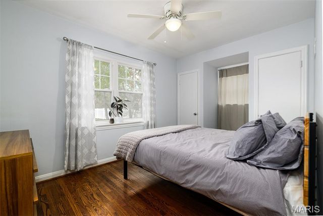 1527 S Rock Hill Road, Webster Groves, MO 63119