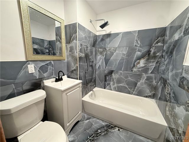 111 Dempster Street, Buffalo, NY 14206