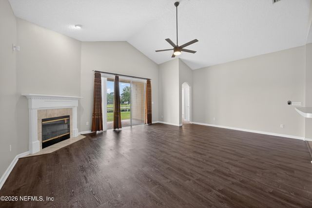 648 W JOHNS CRK Parkway, St. Augustine, FL 32092