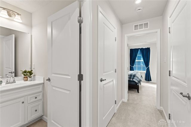 1897 Schmidt Drive, Dayton, OH 45434