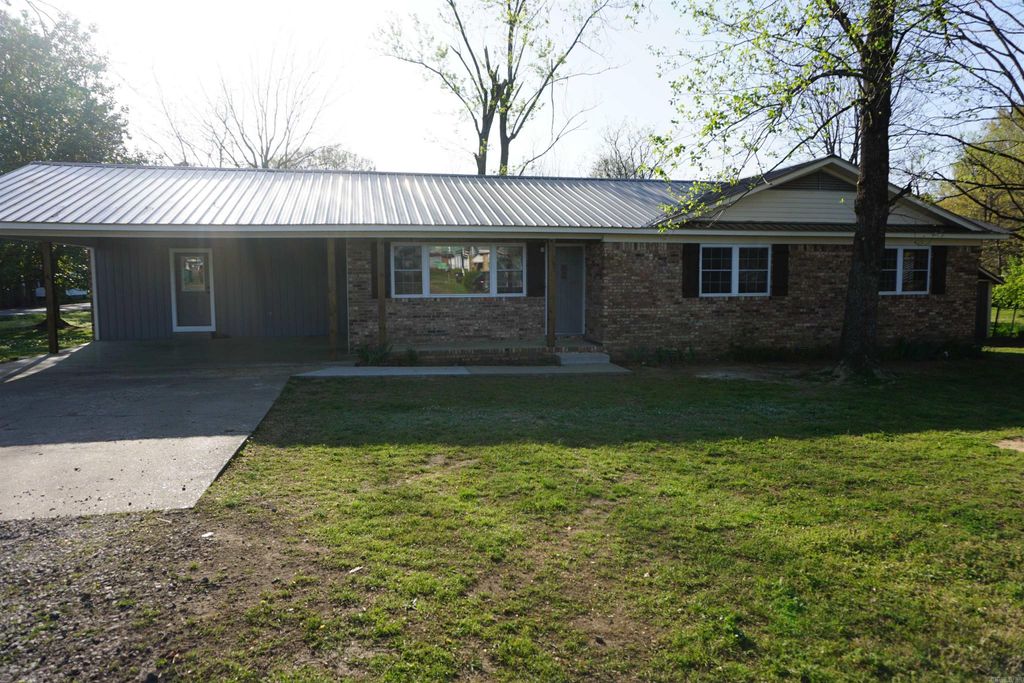 501 Forbes Drive, Bald Knob, AR 72010