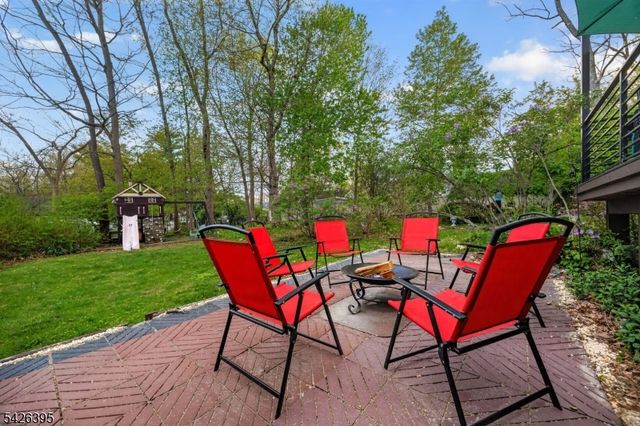 7 Squire Ln, Wayne Twp., NJ 07470