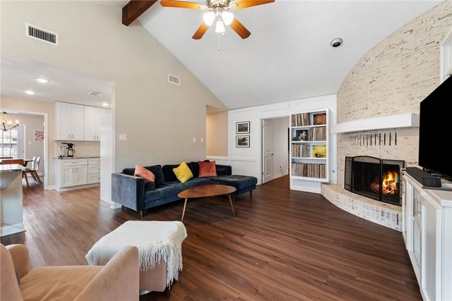2907 Broadmoor, Bryan, TX 77802