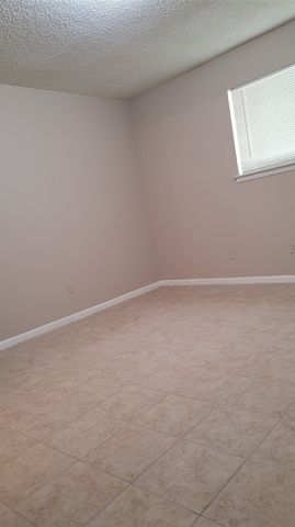 1500 Blackwell Drive, Irving, TX 75061