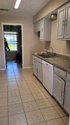 1500 Blackwell Drive, Irving, TX 75061