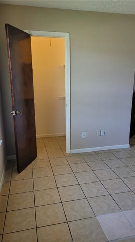 1500 Blackwell Drive, Irving, TX 75061