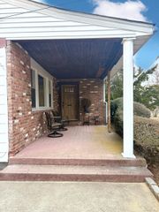 2780 Rockaway Avenue, Oceanside, NY 11572