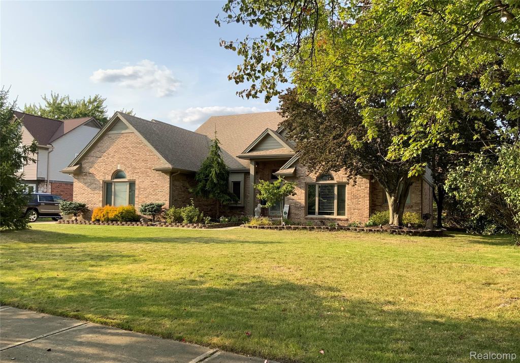 45400 William Court, Canton Charter Township, MI 48188
