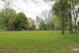 22335 Diamond Court, Farmington Hills, MI 48335