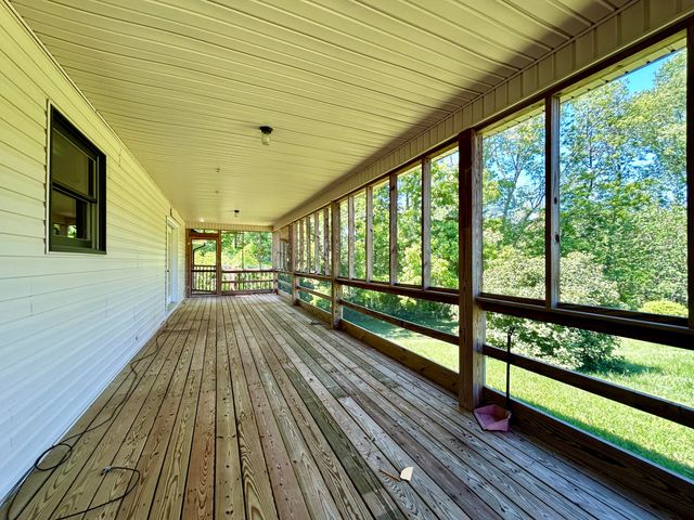 290 Mayfield Hollow Road, Somerset, KY 42501